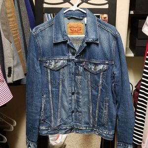 Trucker denim jacker